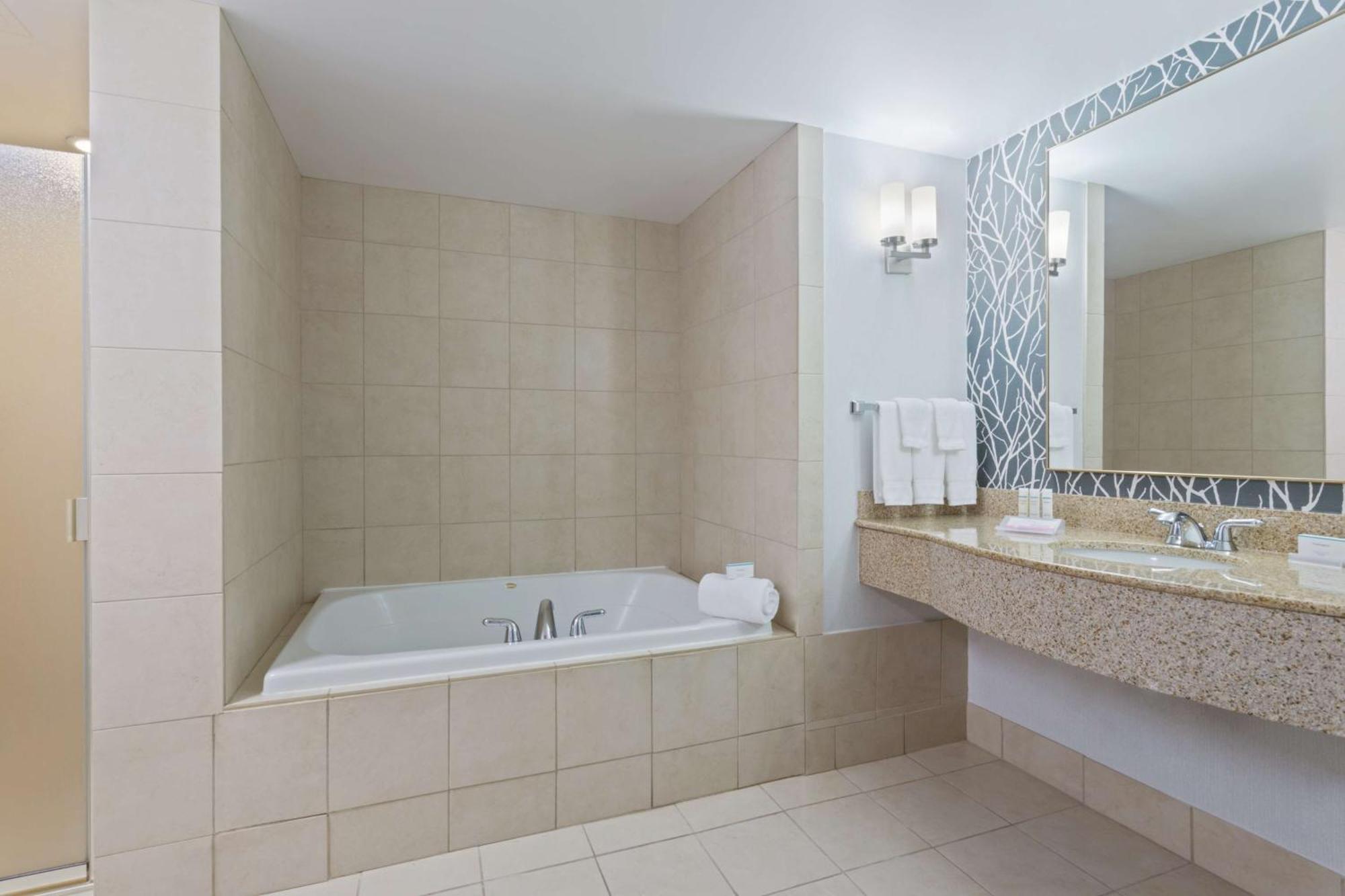 Hilton Garden Inn Аннаполис Экстерьер фото